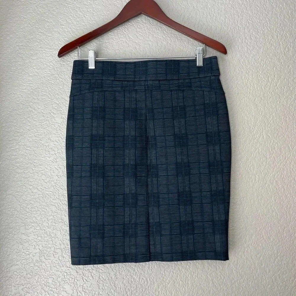 Liverpool Plaid Pencil Skirt Size 4 27 Stretch